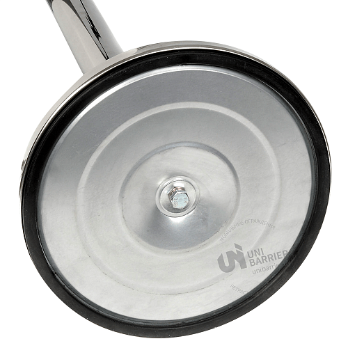 Стойка ограждения UNI-100 серебристая зеркальная основание полуконус черная лента